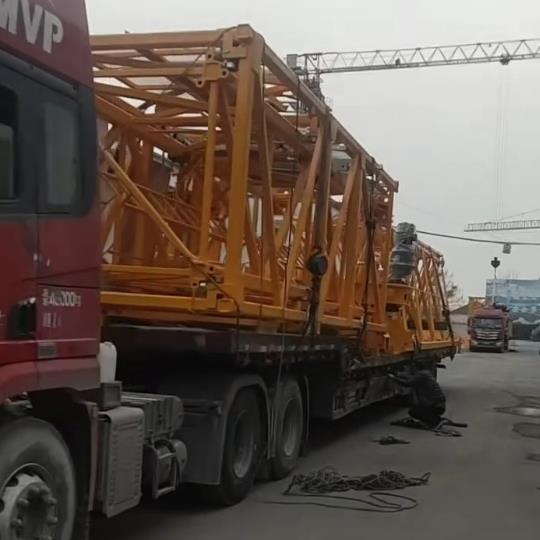 标题：供塔机即塔式起重机添加时间：2026/1/5 15:33:11